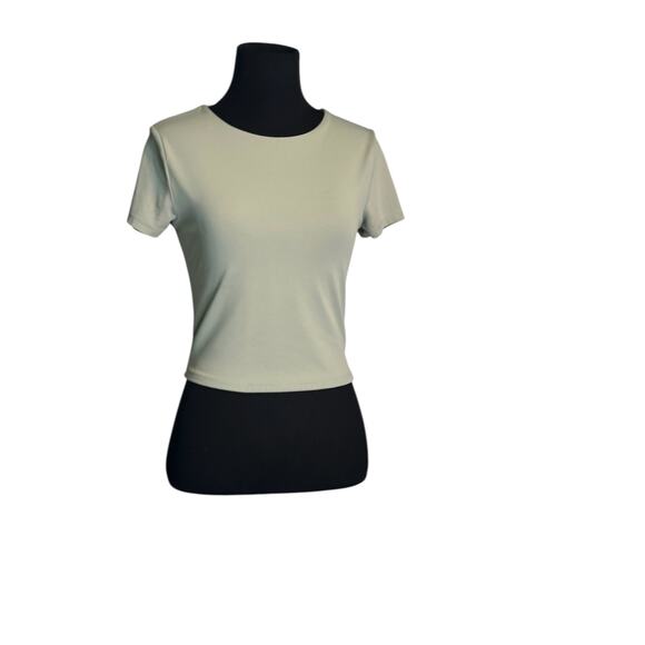 Express sage green short sleeves top size Small - Picture 11 of 11